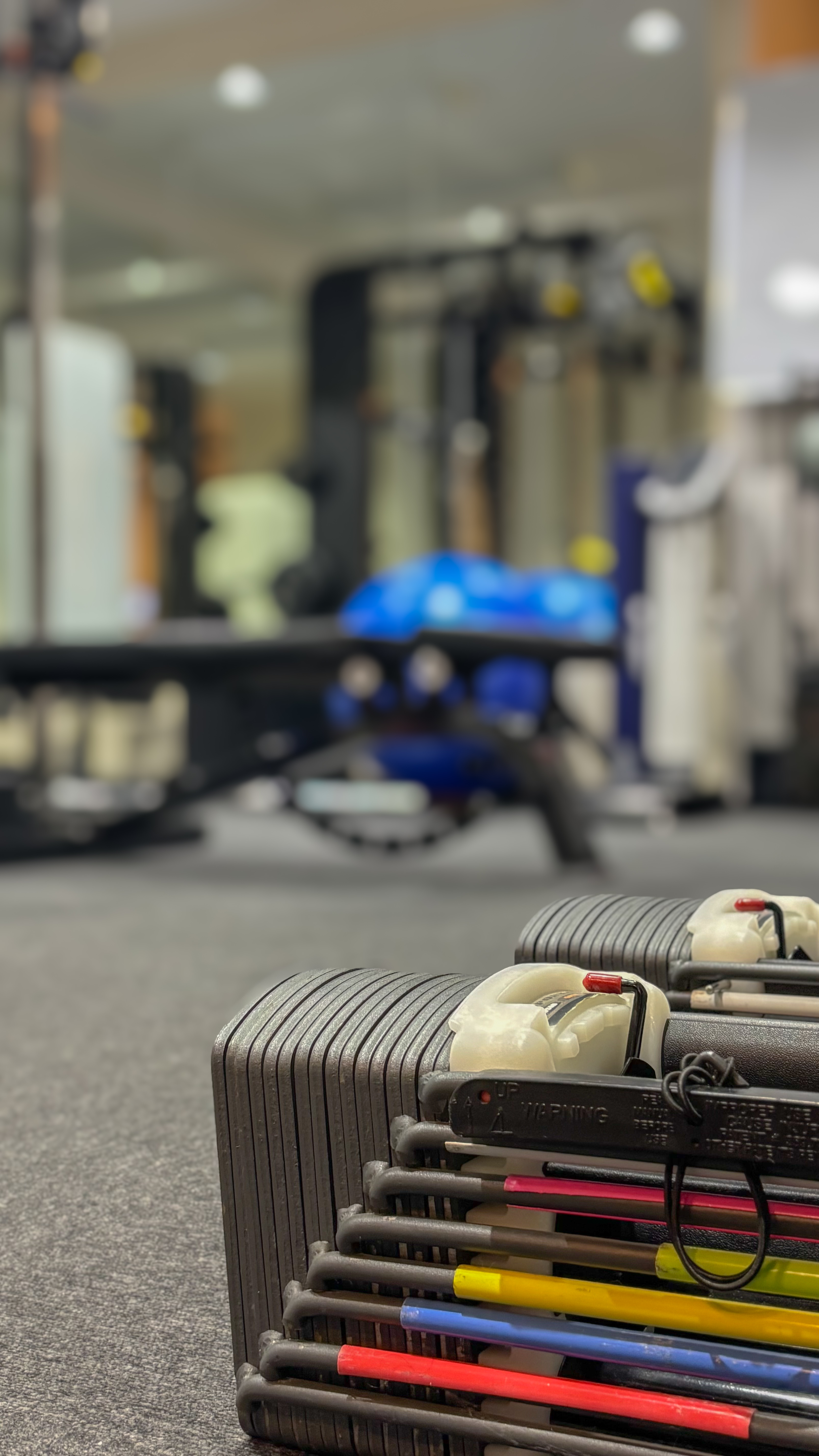 N.A.C.S Fitness ダンベル・トレーニング器具エリア